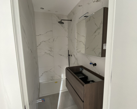 Eisenhowerlei in Borgerhout: prachtig ruim, lichtrijk appartement op de derde verdieping