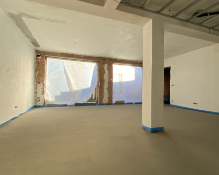 De Valk in Mortsel: ruim en lichtrijk gelijkvloers appartement mét tuin in een rustige buurt!