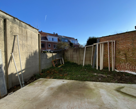 De Valk in Mortsel: ruim en lichtrijk gelijkvloers appartement mét tuin in een rustige buurt!