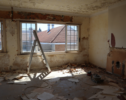 Eisenhowerlei in Borgerhout: prachtig ruim, lichtrijk appartement op de derde verdieping