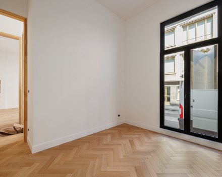Sint-Thomasstraat in Antwerpen: totaalrenovatie van een karaktervol statig Antwerps herenhuis. 9 prachtige units in de maak!